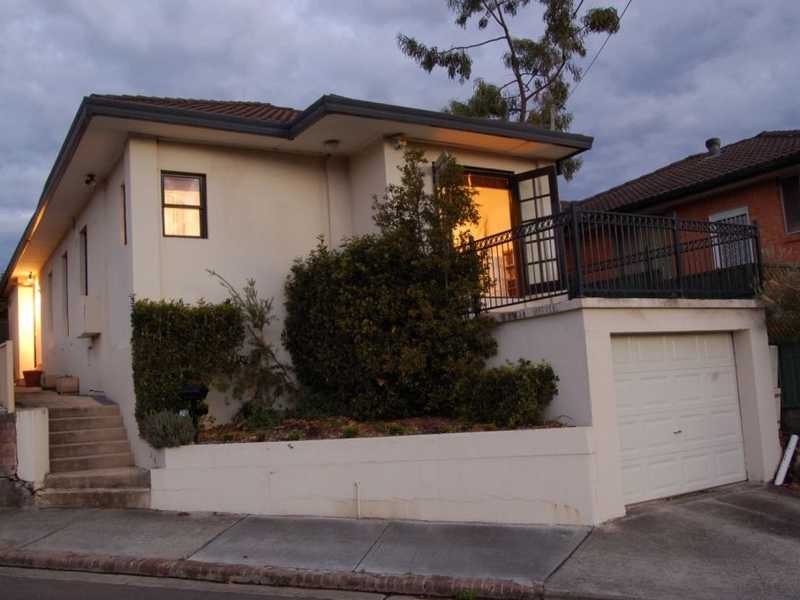 20 East Street, Bardwell Valley NSW 2207