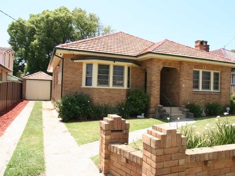 22 Berith Street, Kingsgrove NSW 2208