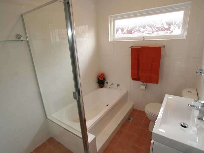 7 Braeside Crescent, Earlwood NSW 2206