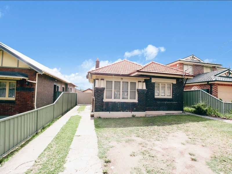 78 Dreadnought Street, Roselands NSW 2196