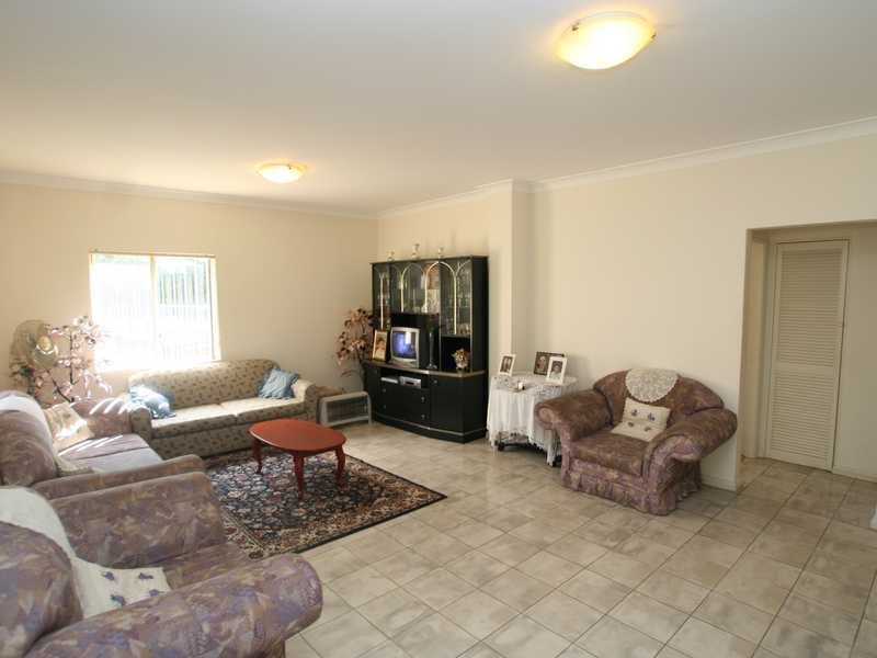 16 Kooreela Street, Kingsgrove NSW 2208