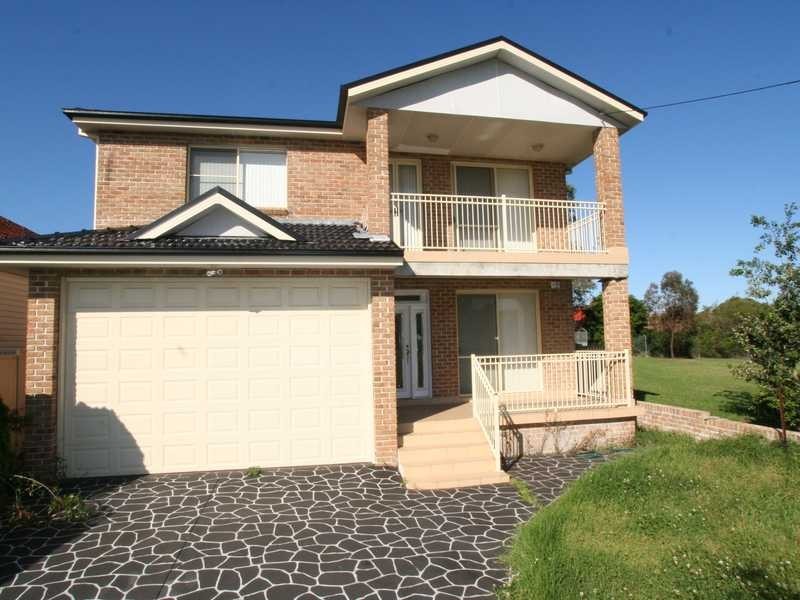 99 Glamis Street, Kingsgrove NSW 2208