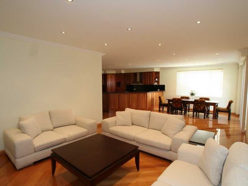 99 Glamis Street, Kingsgrove NSW 2208