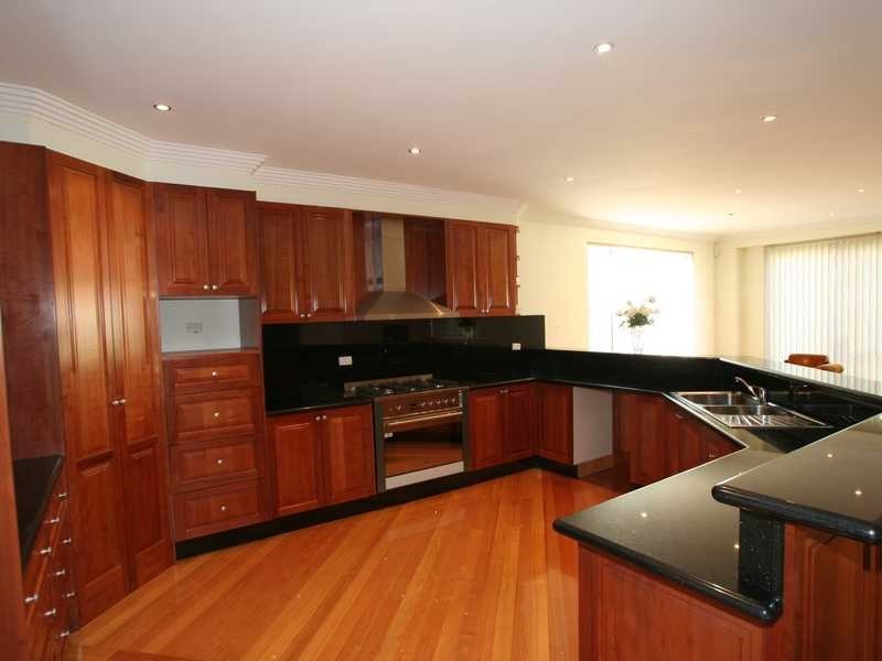 99 Glamis Street, Kingsgrove NSW 2208