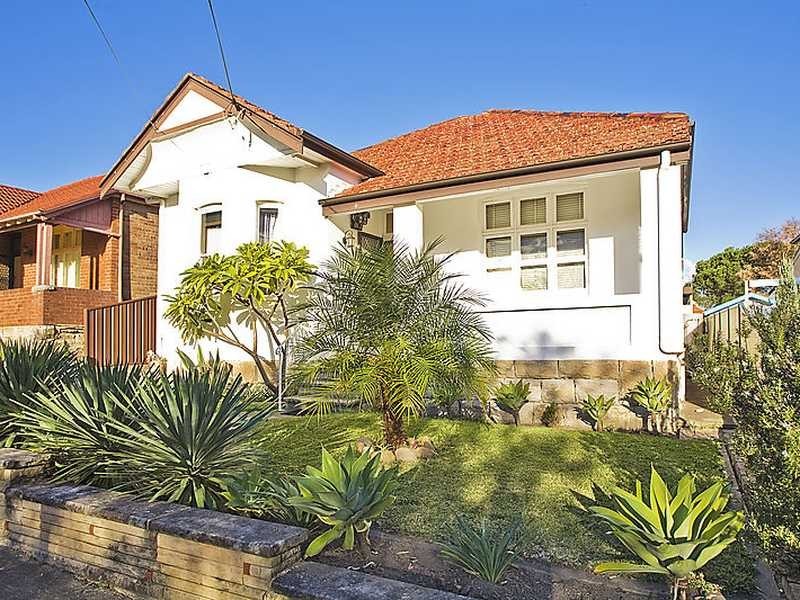 9 Smith Street, Bexley NSW 2207