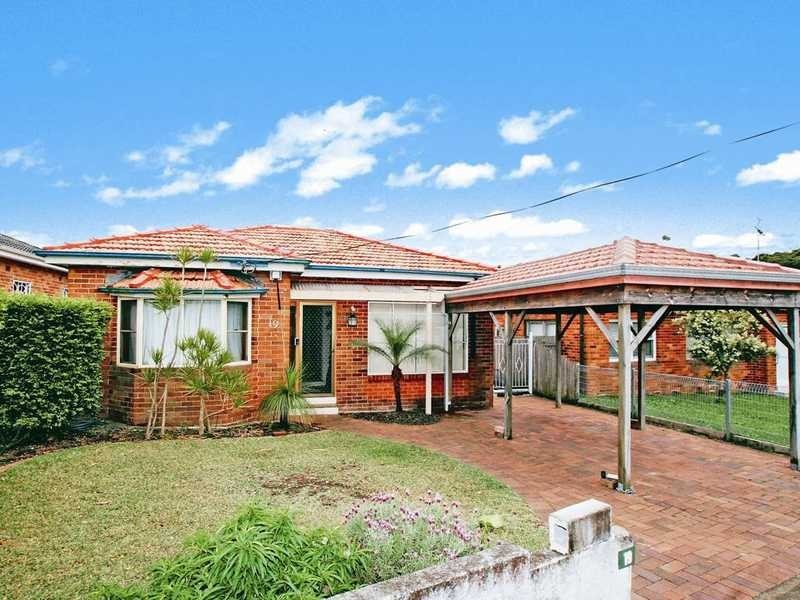 19 Powys Avenue, Bardwell Park NSW 2207