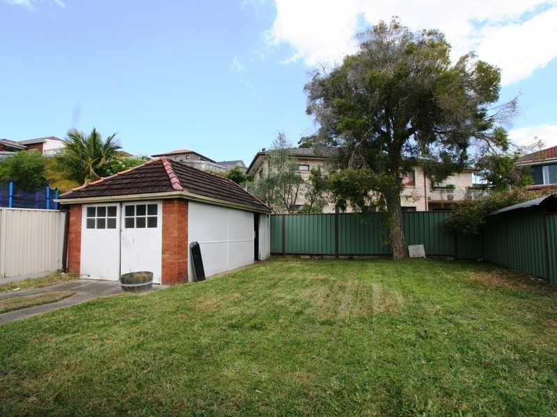 10 Burlington Avenue, Earlwood NSW 2206