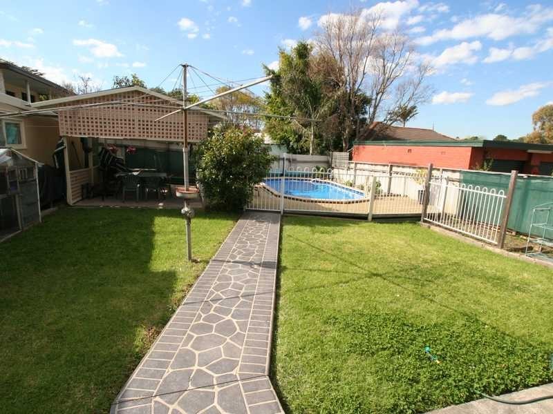 106 Preddys Road, Bexley NSW 2207