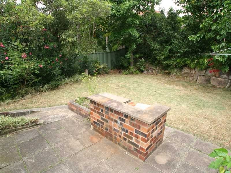 5 Sarsfield Circuit, Bexley North NSW 2207