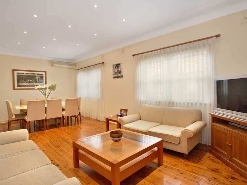 9 Chisholm Avenue, Clemton Park NSW 2206