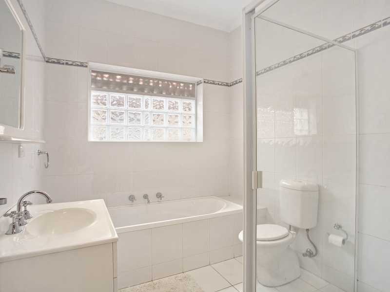 9 Chisholm Avenue, Clemton Park NSW 2206