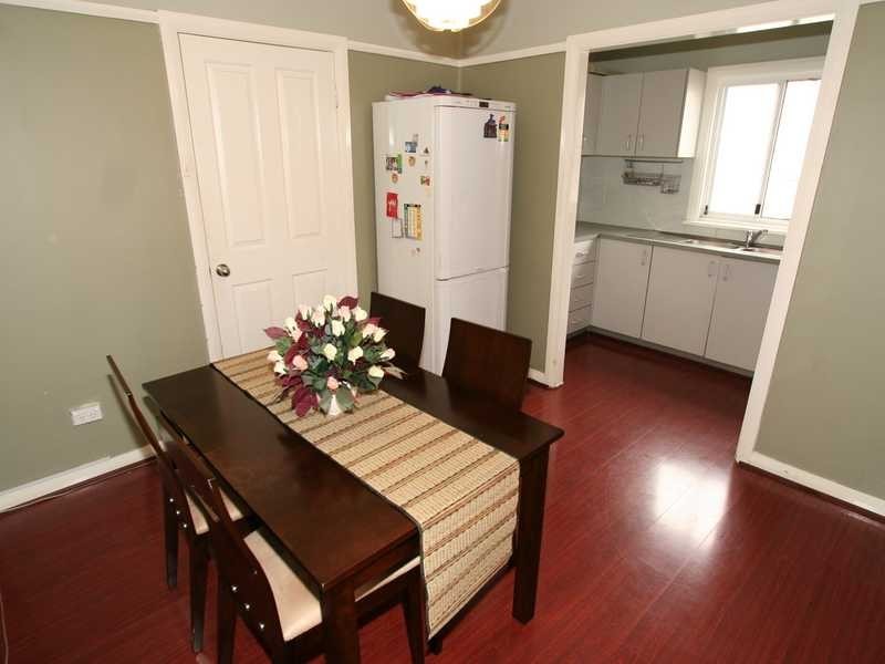 18 Rolestone Avenue, Kingsgrove NSW 2208