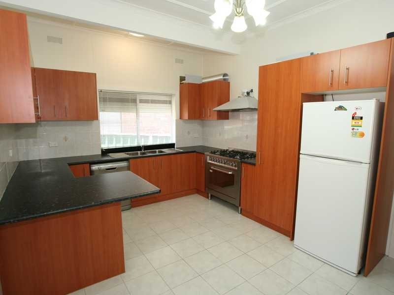 22 Springfield Avenue, Roselands NSW 2196