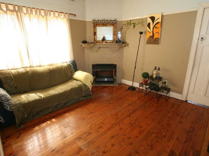 9 Demaine Avenue, Bexley North NSW 2207