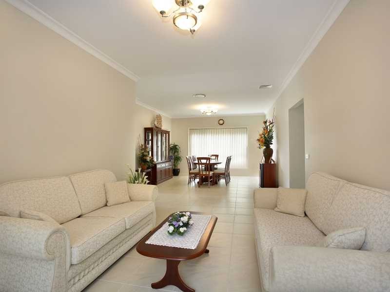 46 Lawn Ave, Clemton Park NSW 2206