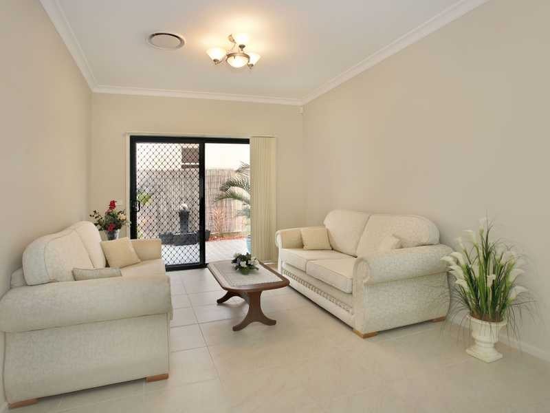 46 Lawn Ave, Clemton Park NSW 2206