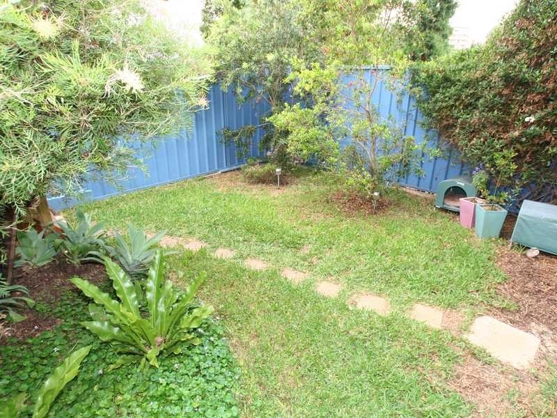 17/3-3a Bass Road, Earlwood NSW 2206