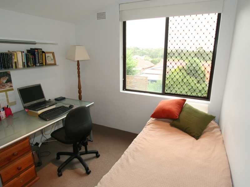 17/3-3a Bass Road, Earlwood NSW 2206