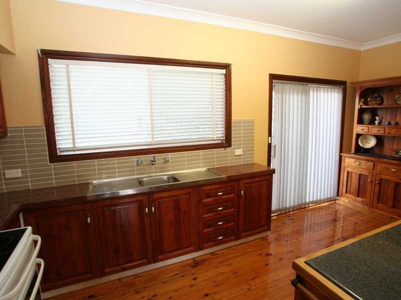 2/61 Mimosa Street, Bexley NSW 2207