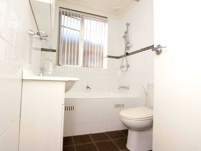 2a/36 Albyn Street, Bexley NSW 2207