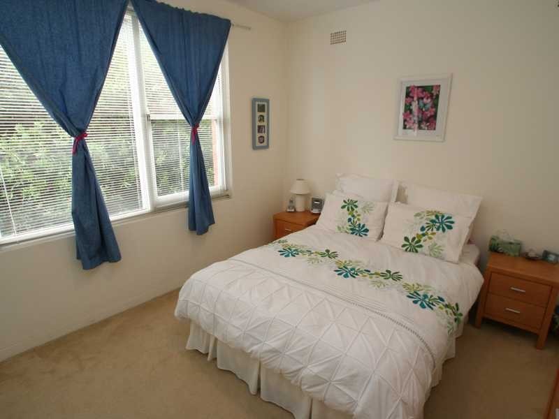 4/2 Blackwood Avenue, Ashfield NSW 2131