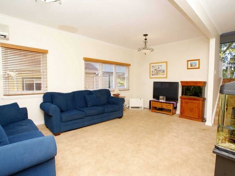 18 Hillcrest Avenue, Bardwell Valley NSW 2207