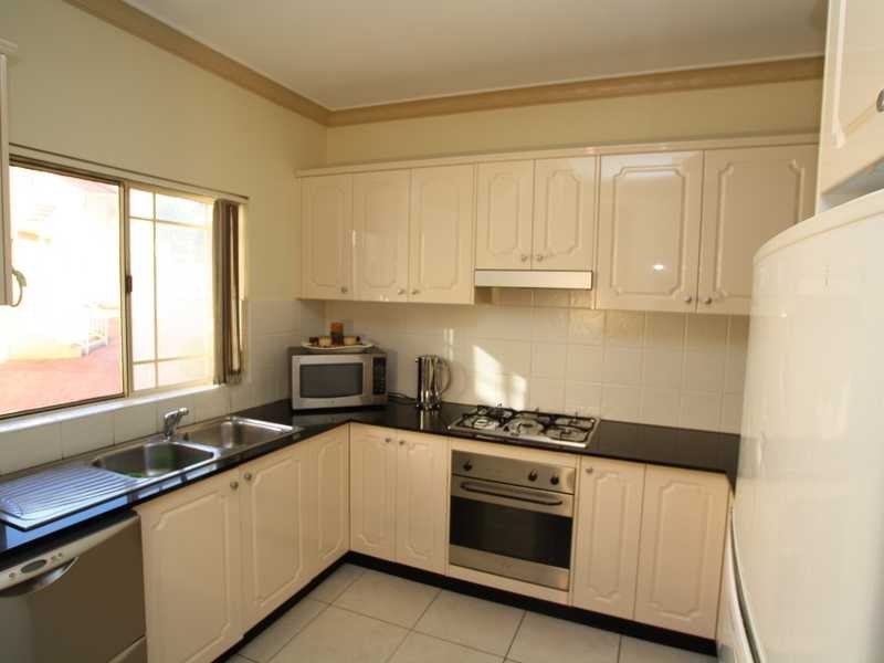 4/11-13 Orpington Street, Bexley NSW 2207