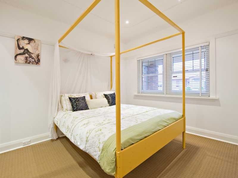 15 Rosemeath Avenue, Kingsgrove NSW 2208