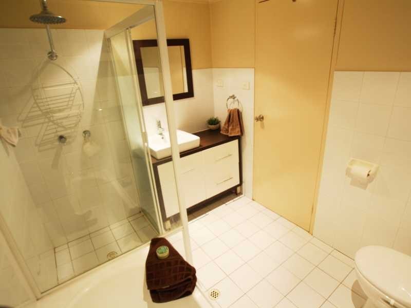 4/9 Highcliff Road, Earlwood NSW 2206