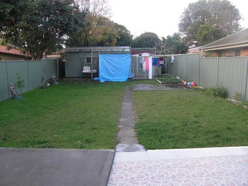 42 Chamberlain Road, Bexley NSW 2207