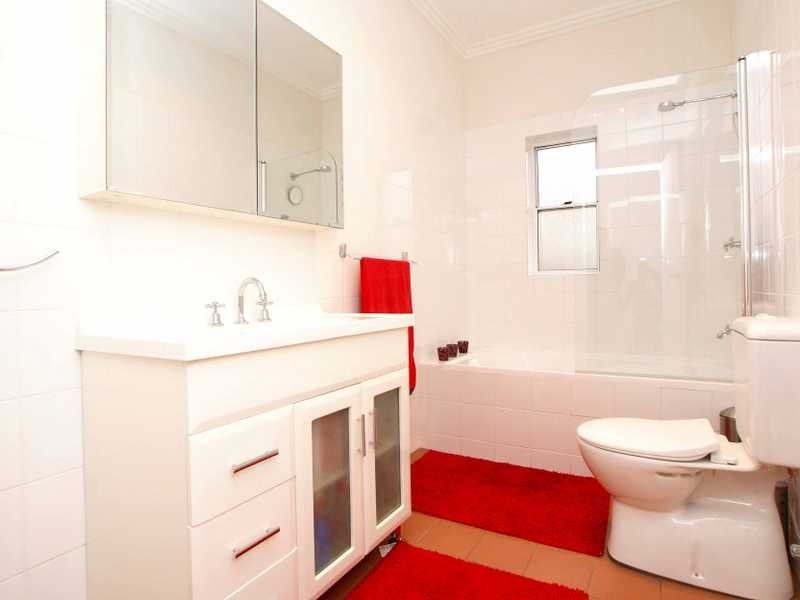 6 Bennett Avenue, Roselands NSW 2196