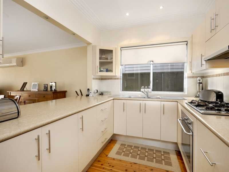 16 Glamis Street, Kingsgrove NSW 2208