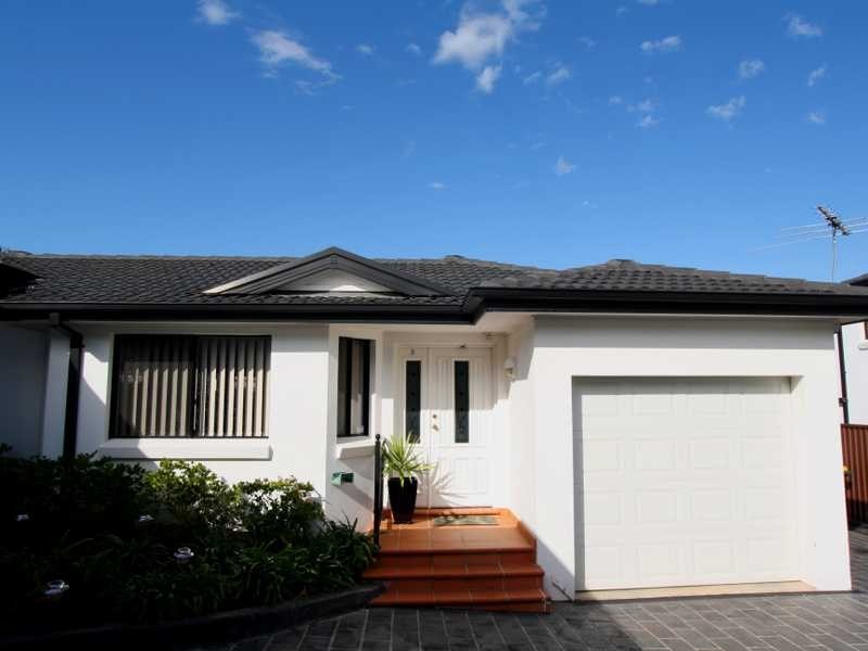 3/10-12 Highland Avenue, Roselands NSW 2196