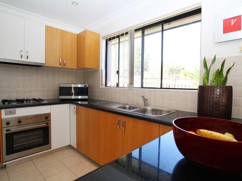 3/10-12 Highland Avenue, Roselands NSW 2196