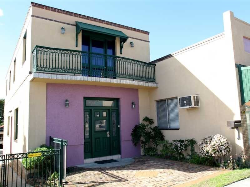 12 Park Road, Carlton NSW 2218