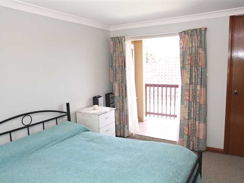 12 Park Road, Carlton NSW 2218