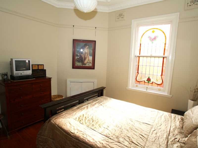 196 Queen Victoria Street, Bexley NSW 2207