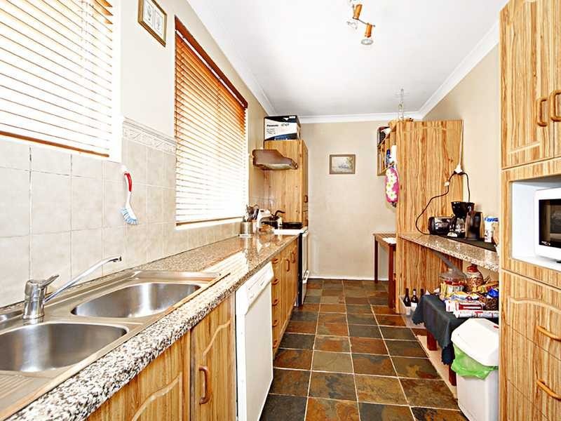 2/5 Myers Street, Roselands NSW 2196