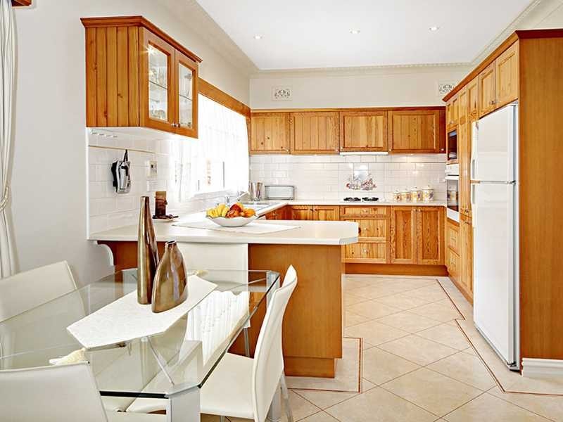 13 Poole Street, Kingsgrove NSW 2208