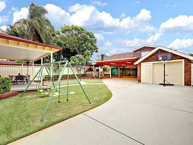 13 Poole Street, Kingsgrove NSW 2208