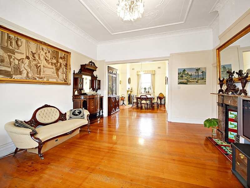 1/113 Harrow Road, Bexley NSW 2207