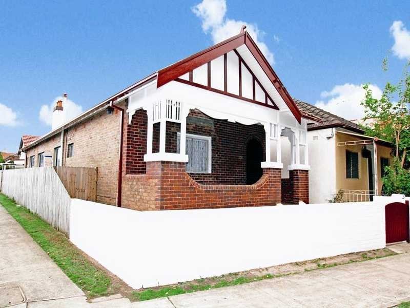 34 Railway Street, Banksia NSW 2216