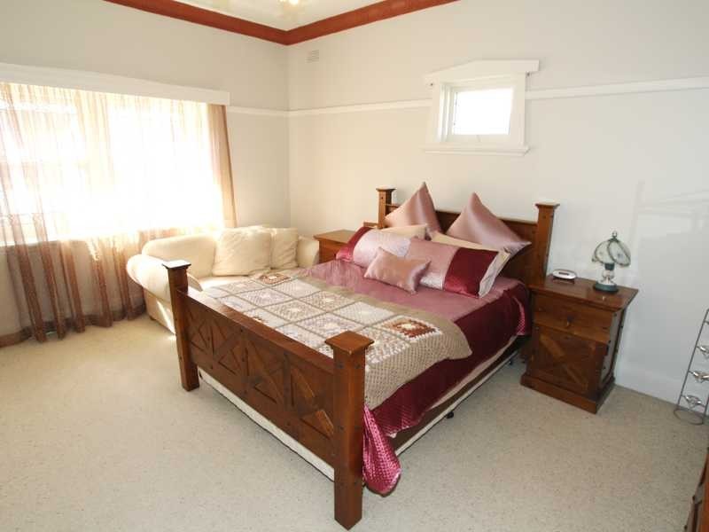 528 Forest Road, Bexley NSW 2207