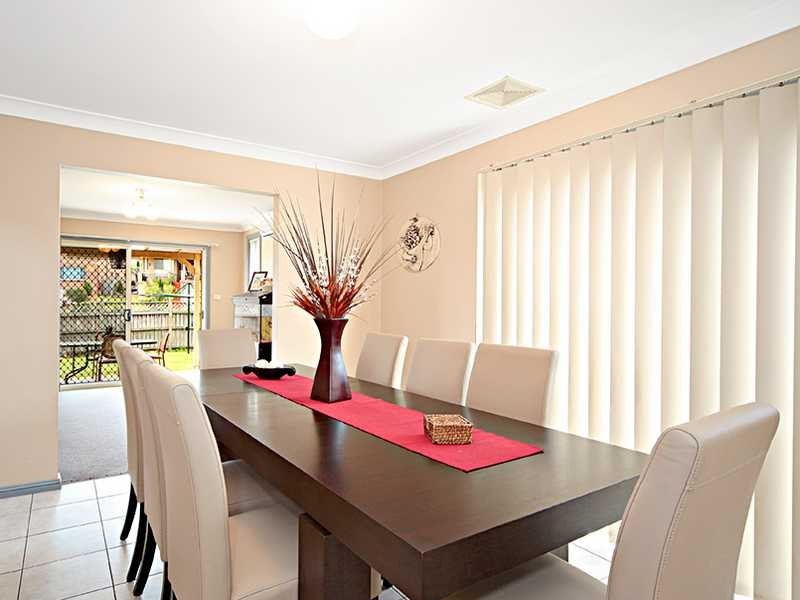 85 Lindeman Crescent, Green Valley NSW 2168