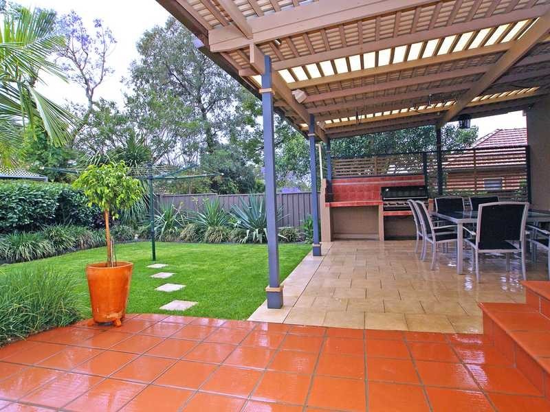 17 Kilkee Avenue, Kingsgrove NSW 2208