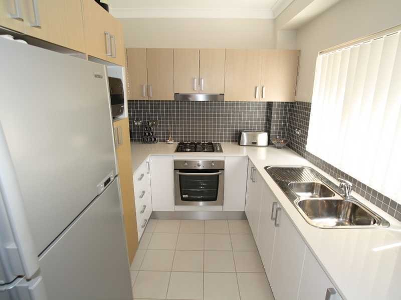 12/15 Mill Street, Carlton NSW 2218