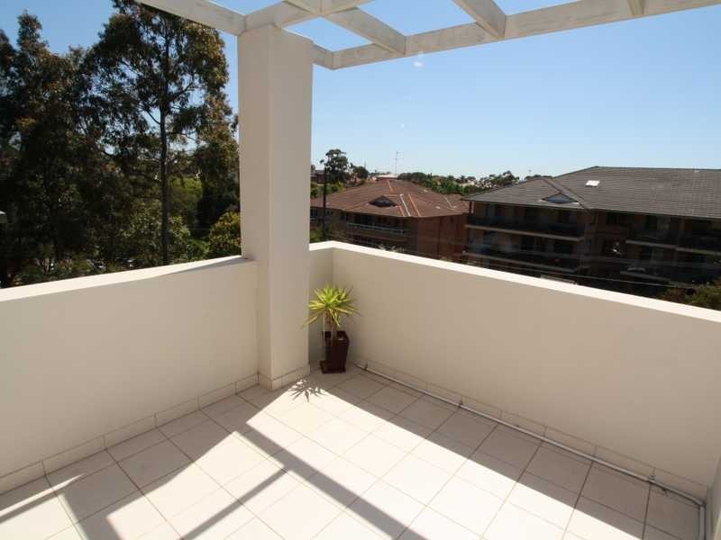 12/15 Mill Street, Carlton NSW 2218