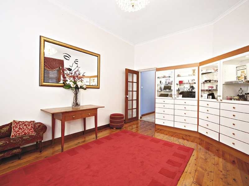 54 Carlton Parade, Carlton NSW 2218