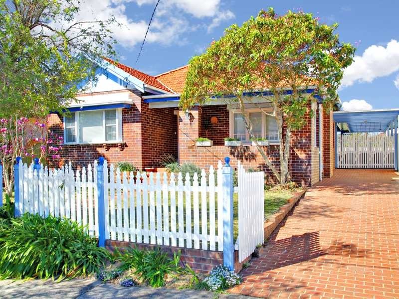 73 Beronga Avenue, Hurstville NSW 2220