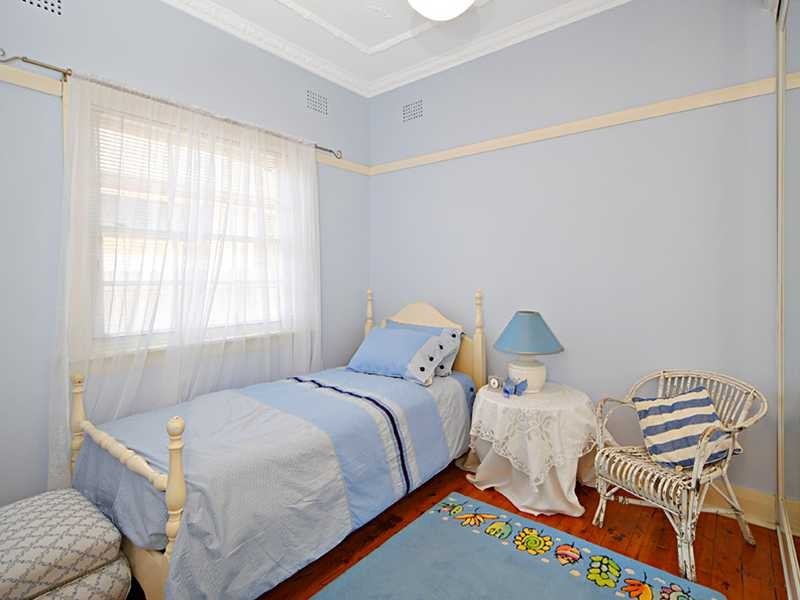 73 Beronga Avenue, Hurstville NSW 2220